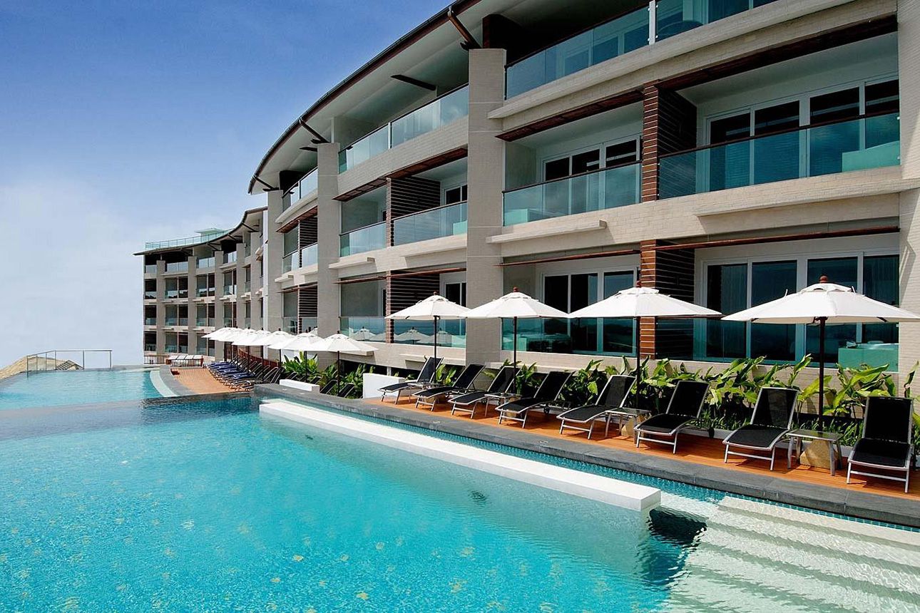 KC Resort & Over Water Villas pool.