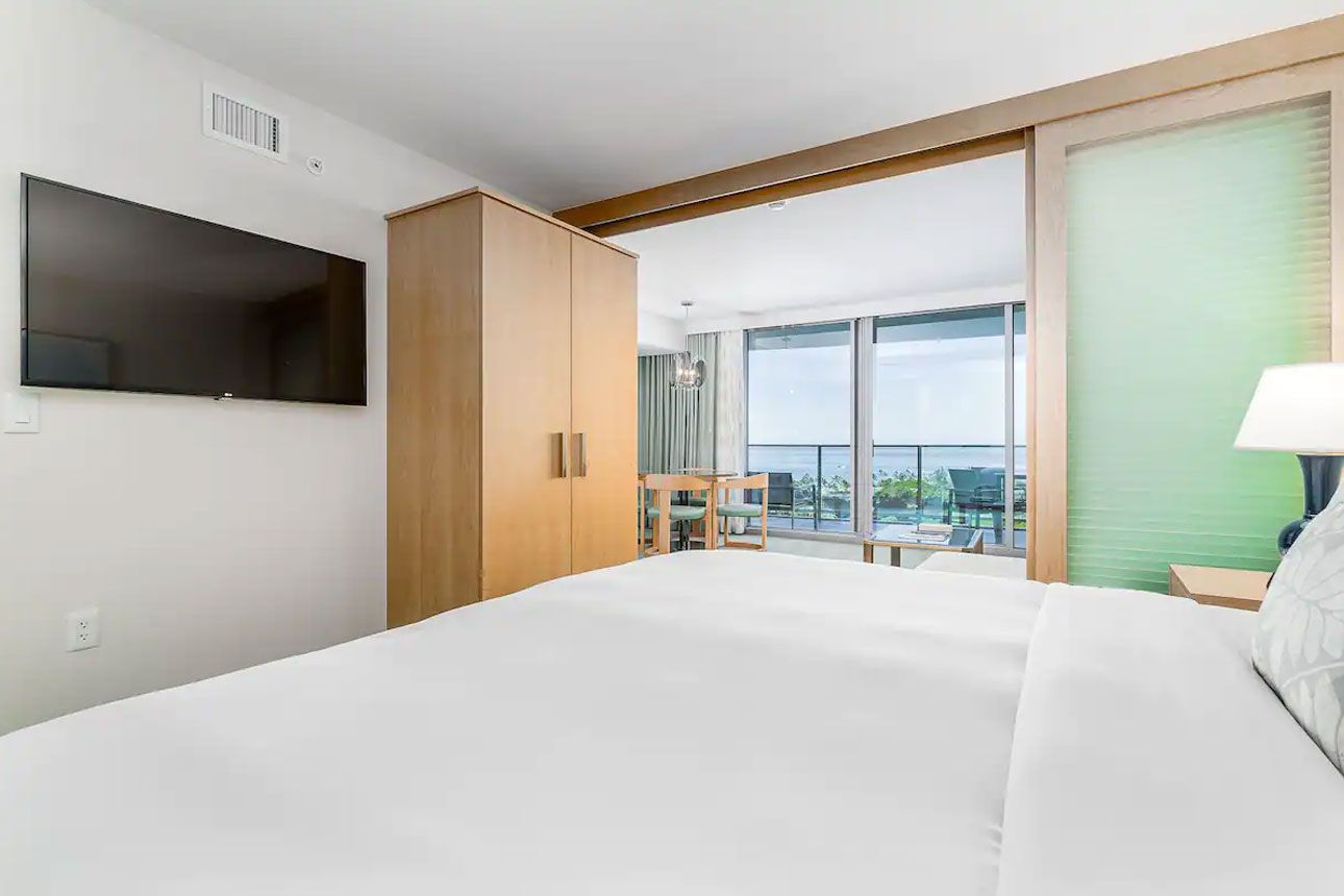 Deluxe Suite, Ocean View-another bedroom..