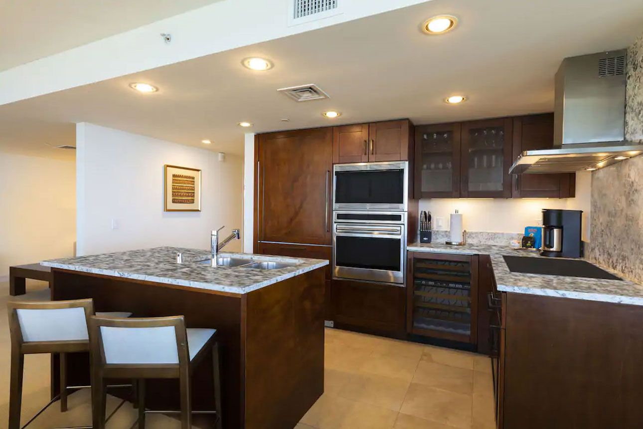 Deluxe Suite, 2 Bedrooms, Kitchen, Ocean View (Prime)-kitchen..
