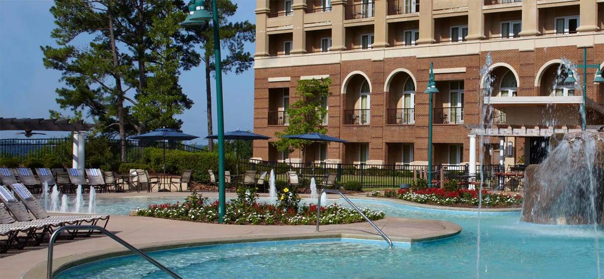 Alabama All-Inclusive Resorts pool.