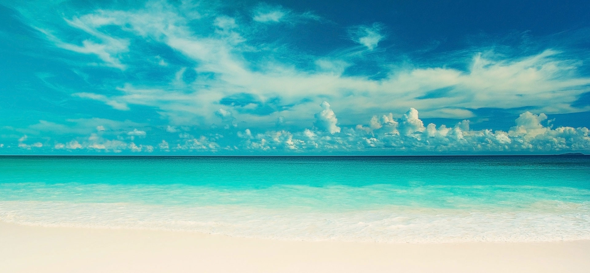 Bahamas or puerto rico ocean.