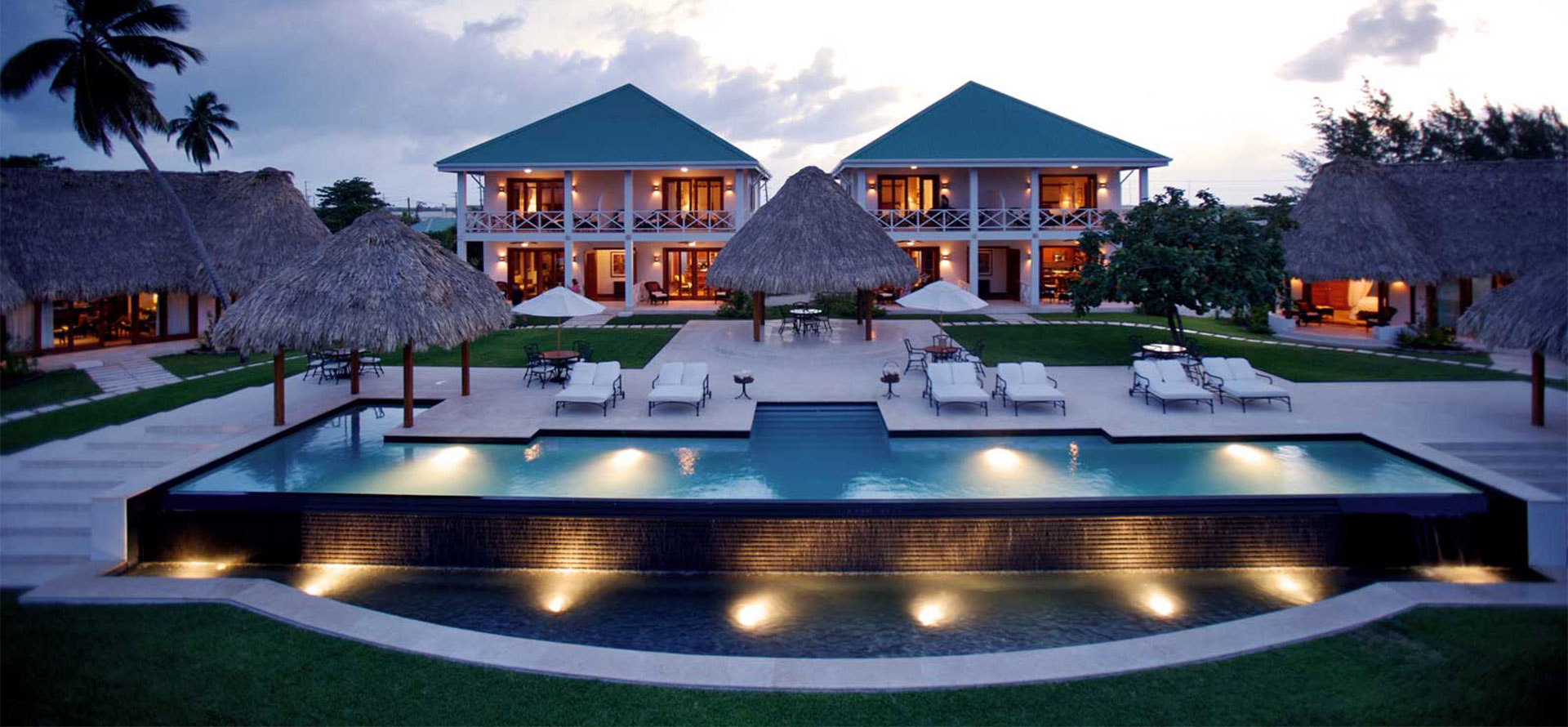 Belize all-inclusive adults only resort with swimming pool.