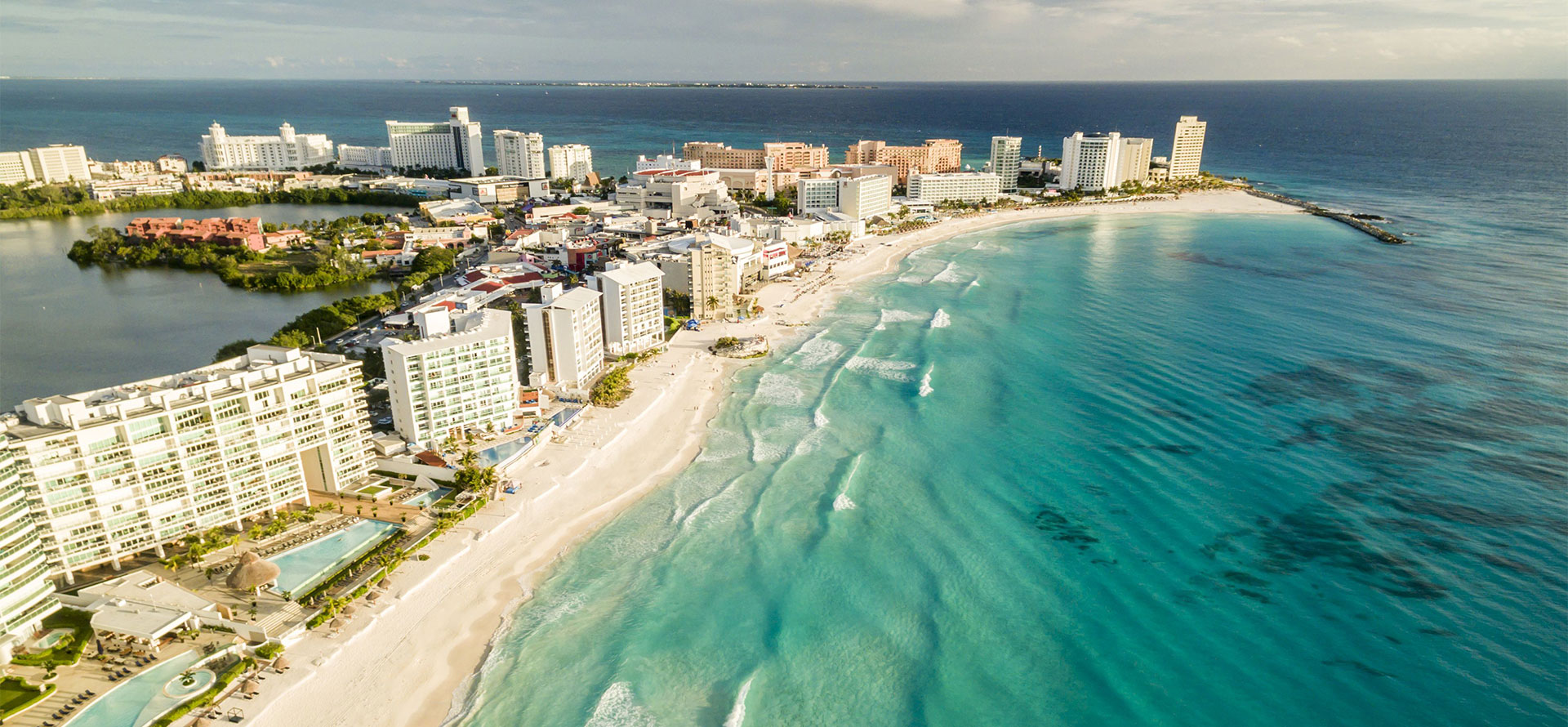 Cancun honeymoon resorts beautiful beach.