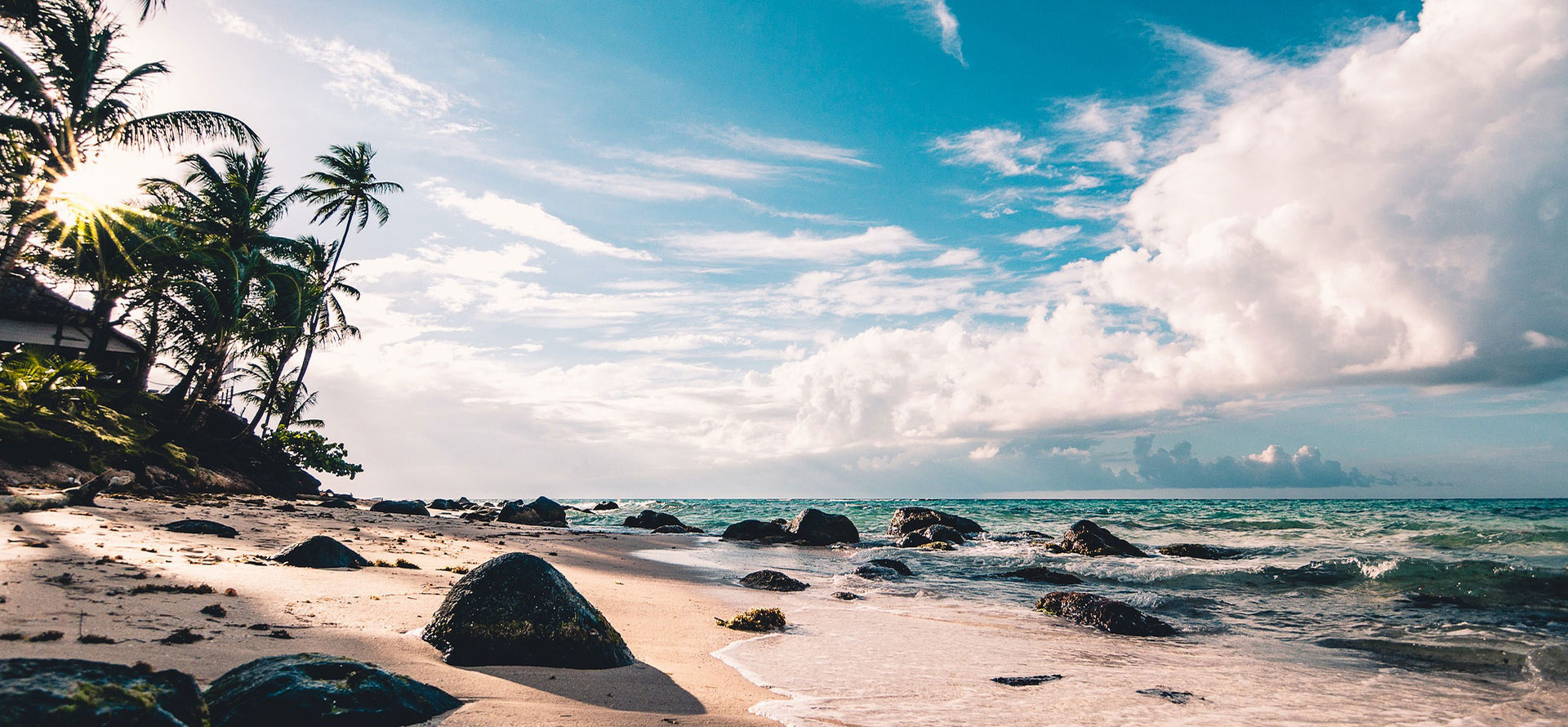 Maui vs hawaii beach.