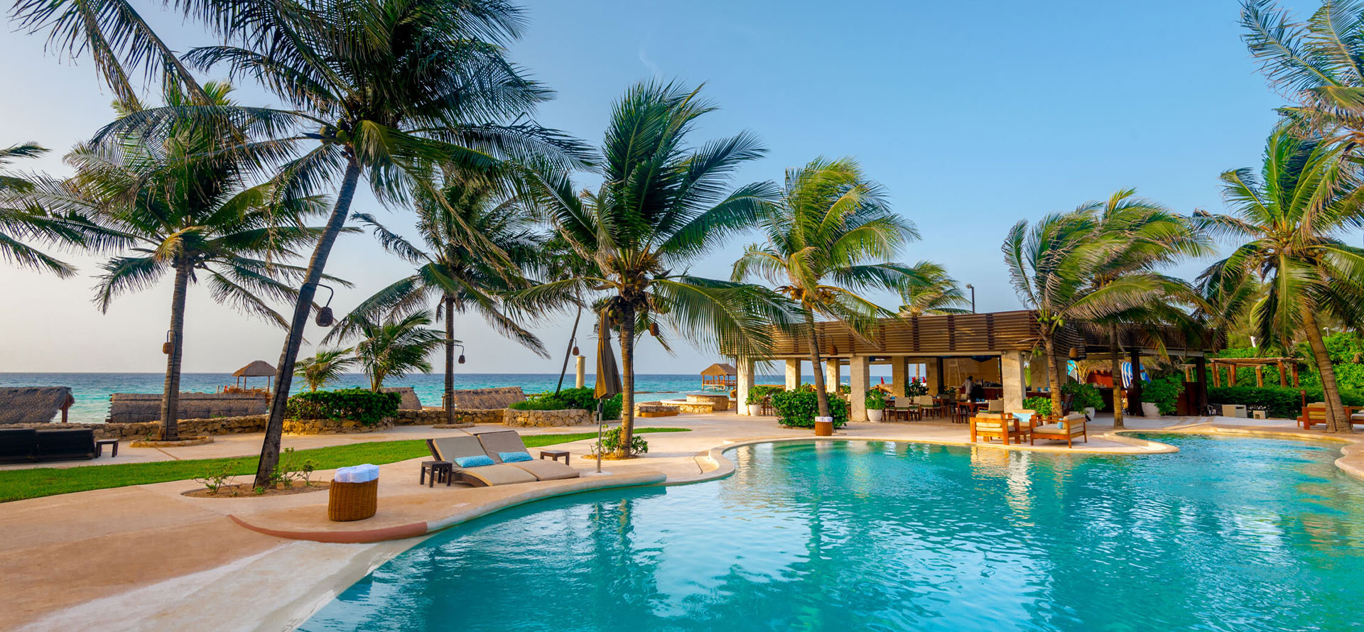 Playa Del Carmen Luxury Resorts.