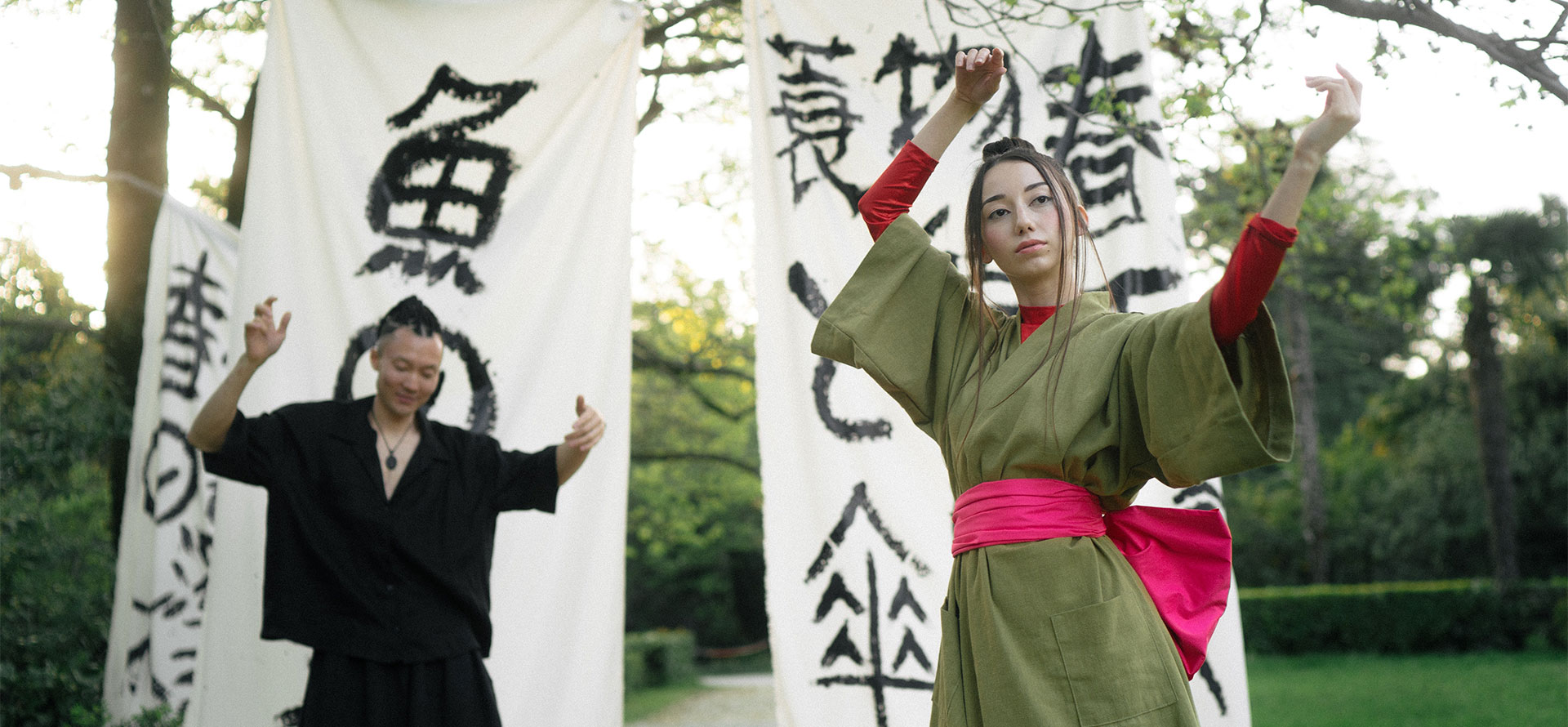 Cople dancing in Japan.