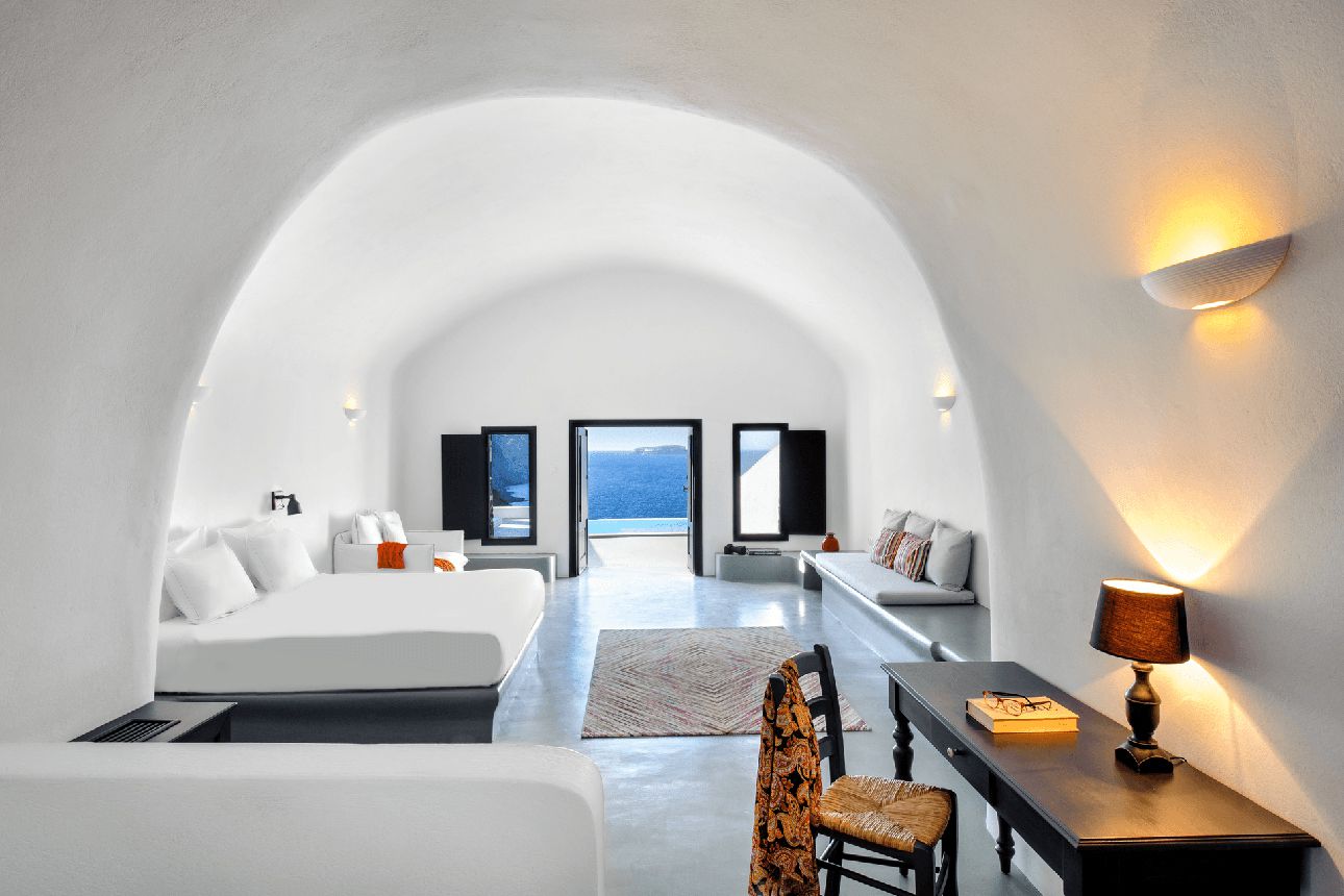  Infinity Cave Suite with ocean view.