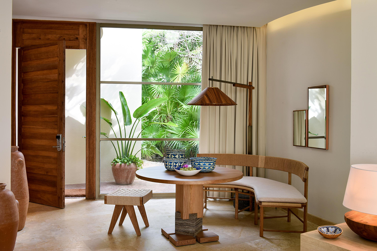 Lagoon Suite - living room.