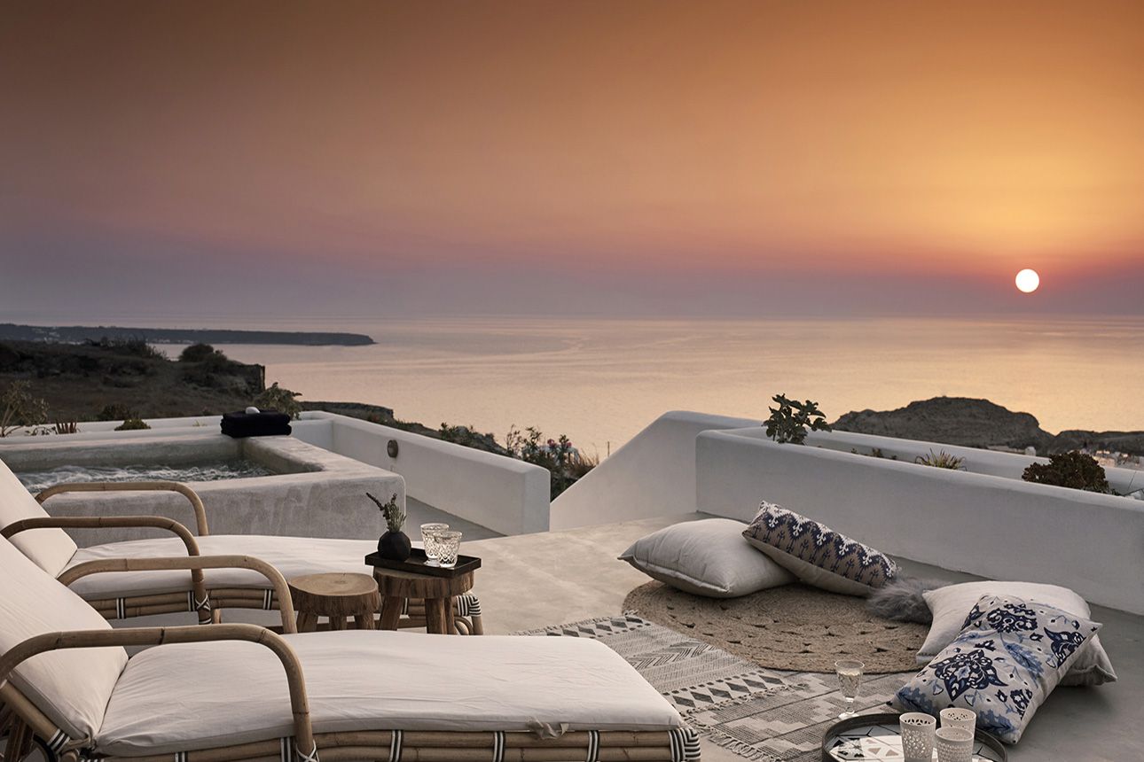 Santo Maris Oia Luxury Suites & Spa house.