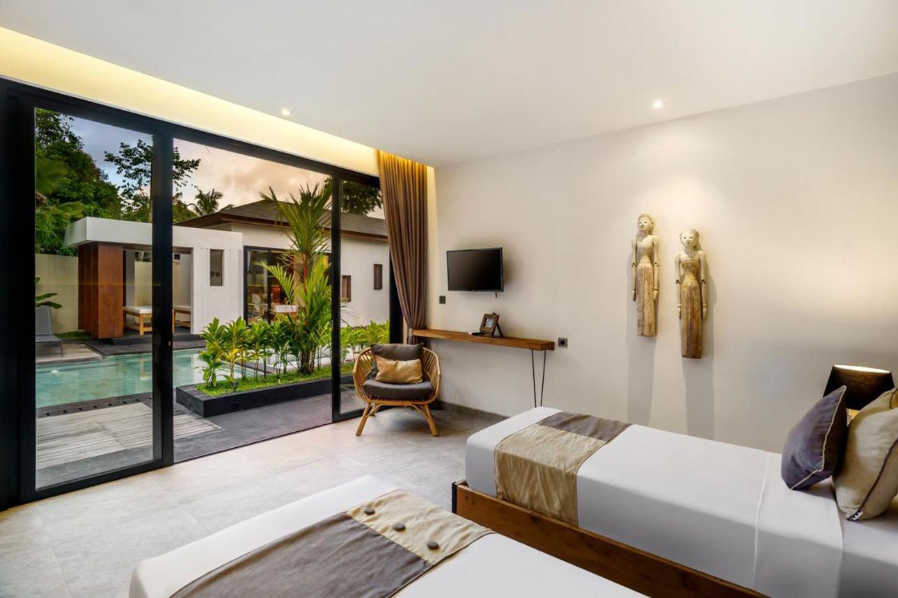 Lagoon Villa-bathroom.