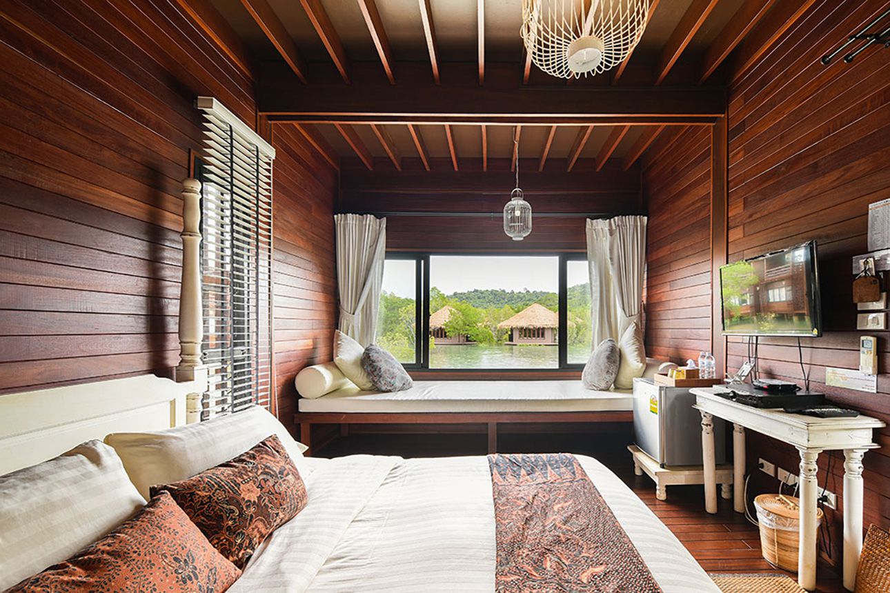 Villa Lagoon View - bedroom..