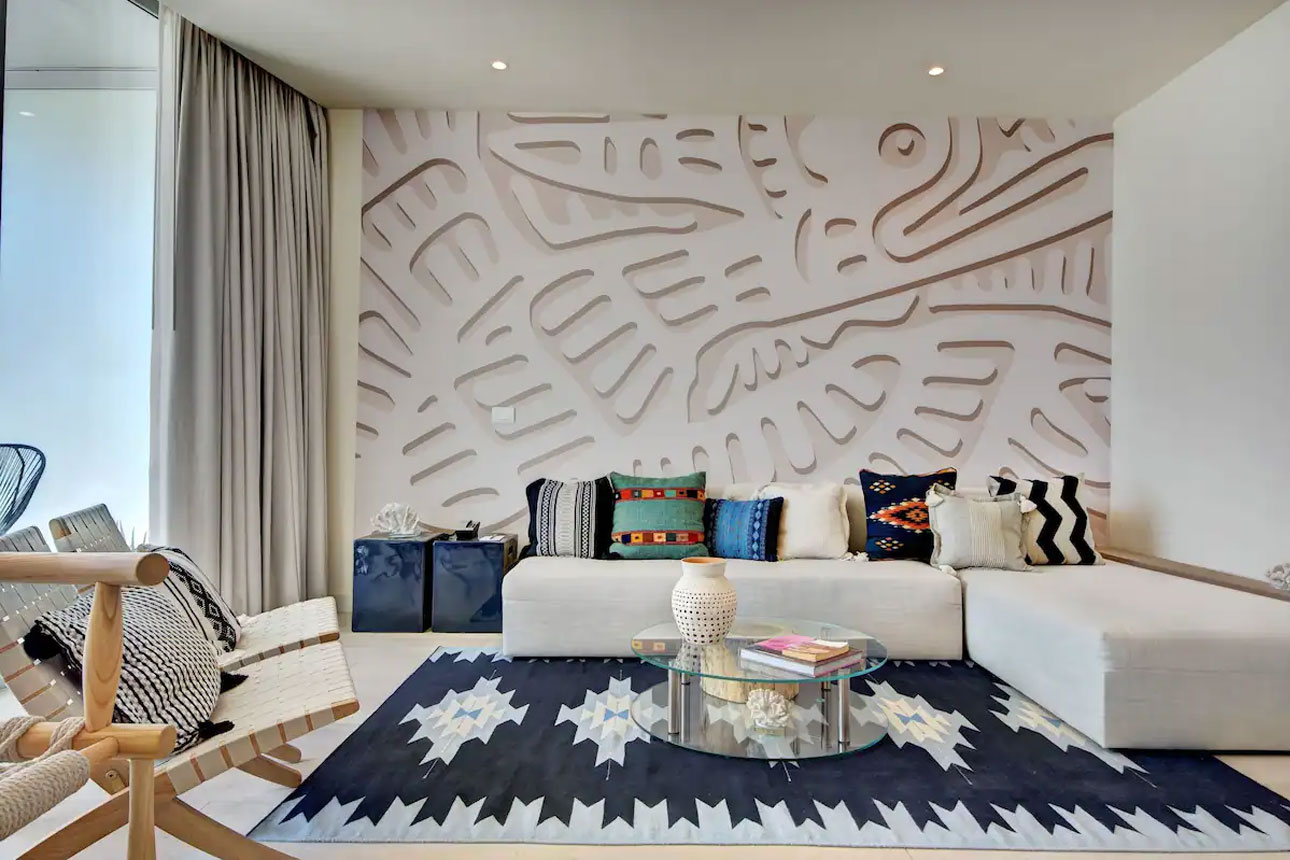 Deluxe Suite, 1 Bedroom, Oceanfront-sofa..