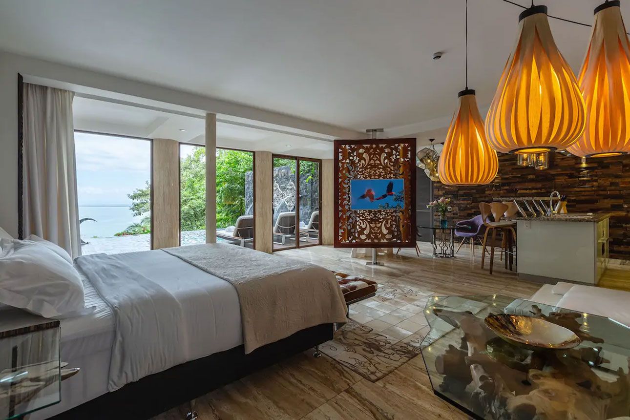 Luxury Villa Private Pool-bedroom..