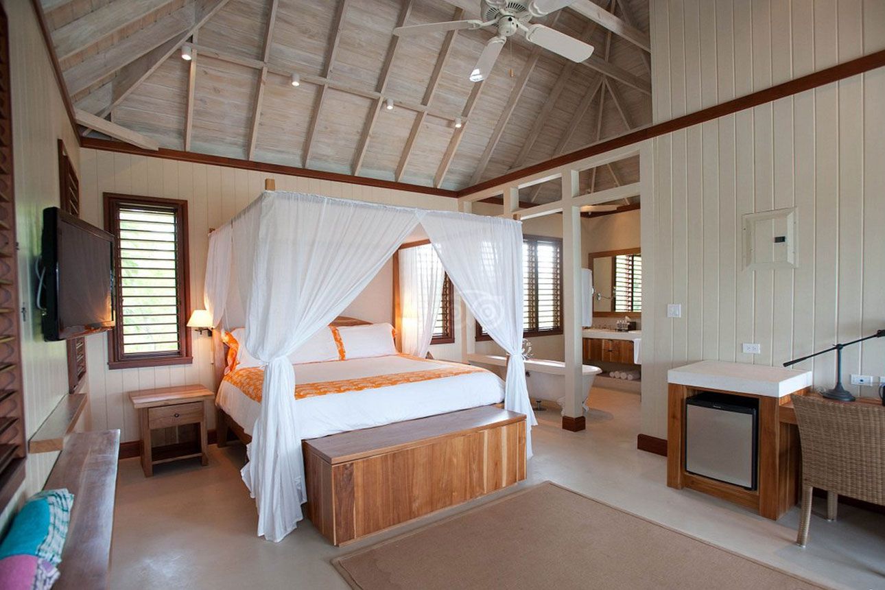 One Bedroom Beach Villa-bedroom.
