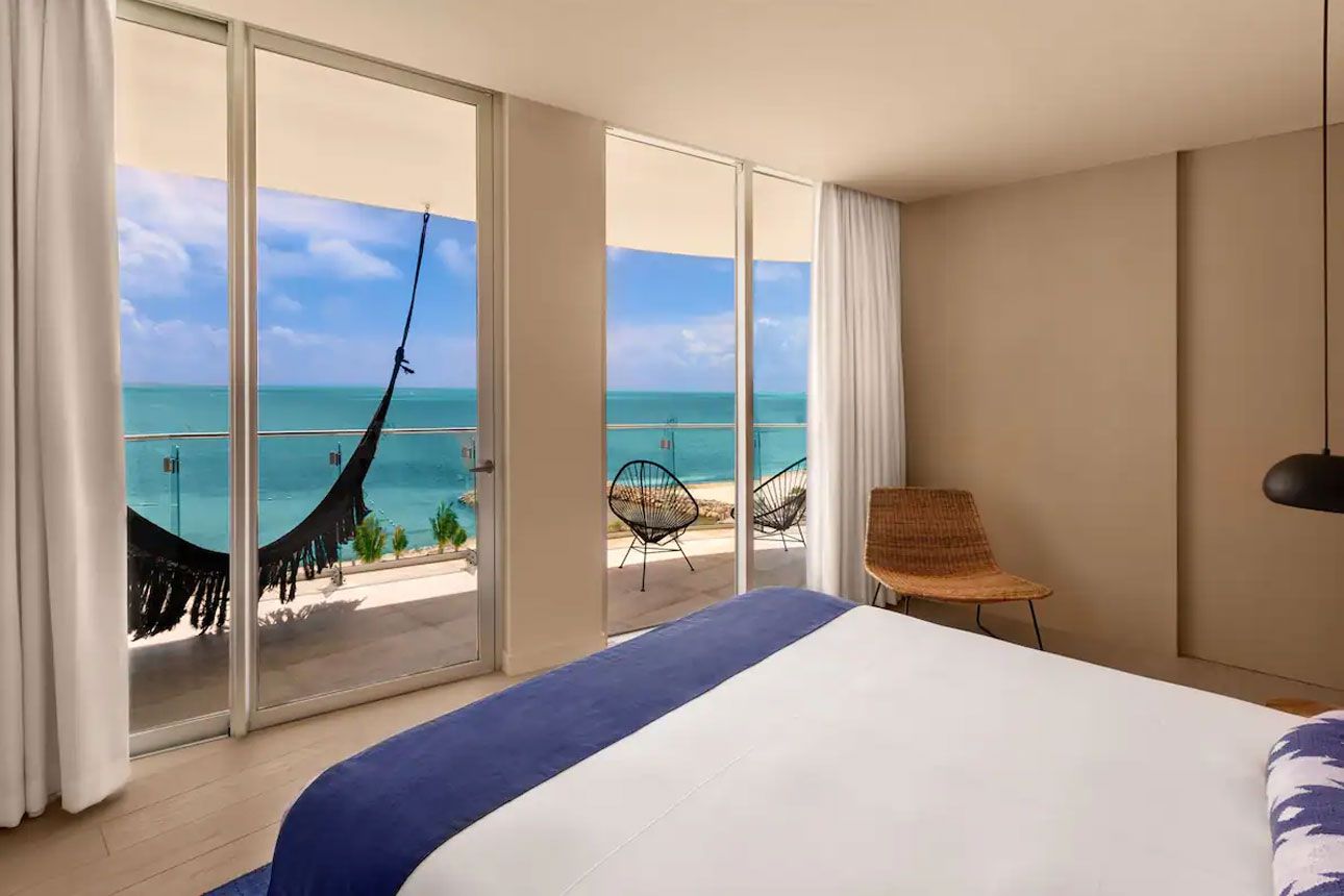 Premier Suite, 1 Bedroom, Oceanfront-bedroom another..