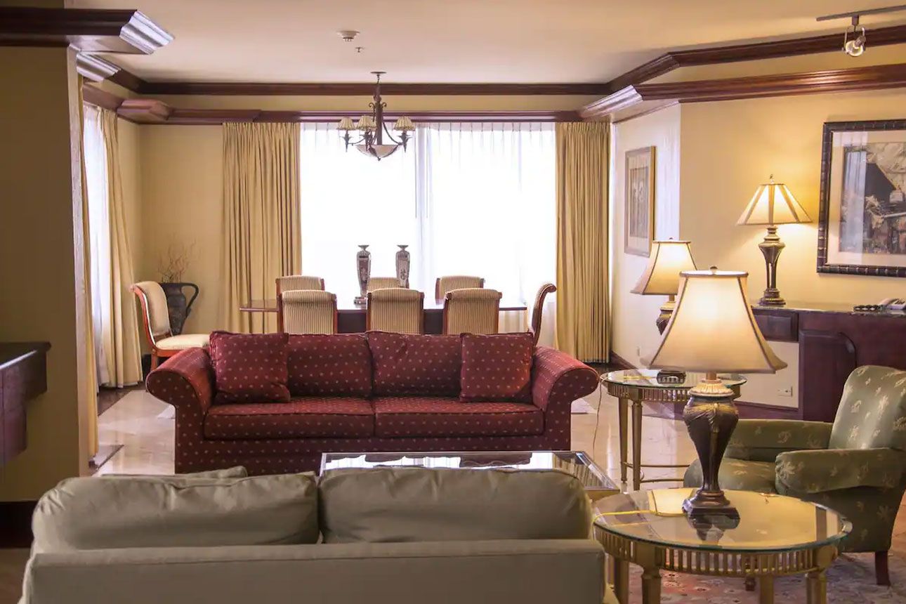 Presidential Suite, 2 Bedrooms-living room.