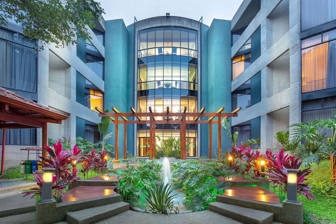 Radisson Hotel San Jose - Costa Rica pool.