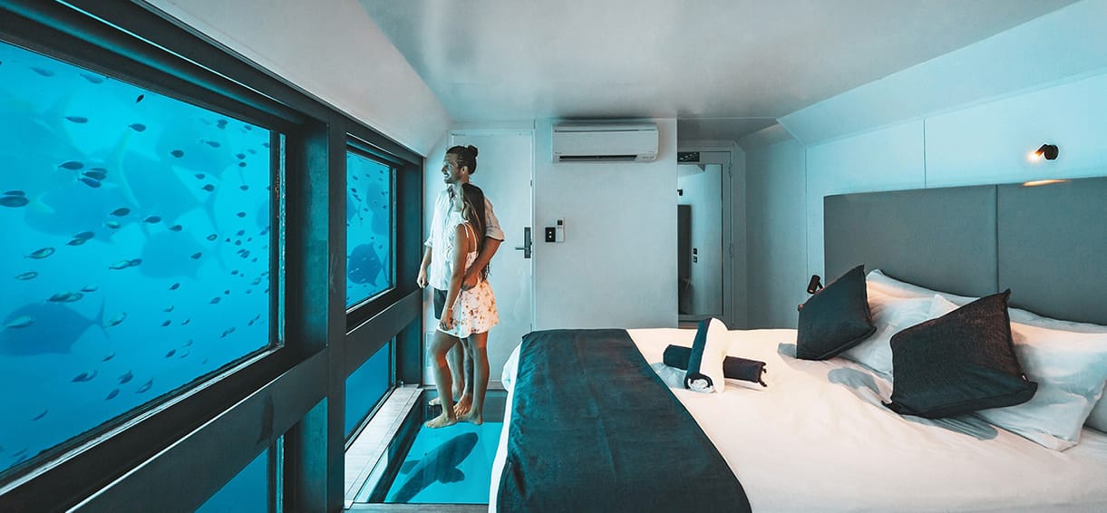 Underwater Hotels couple.