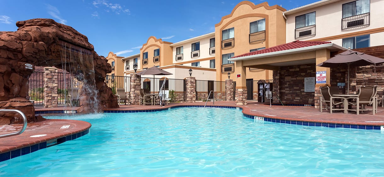 Hotels Near Arches National Park pool.