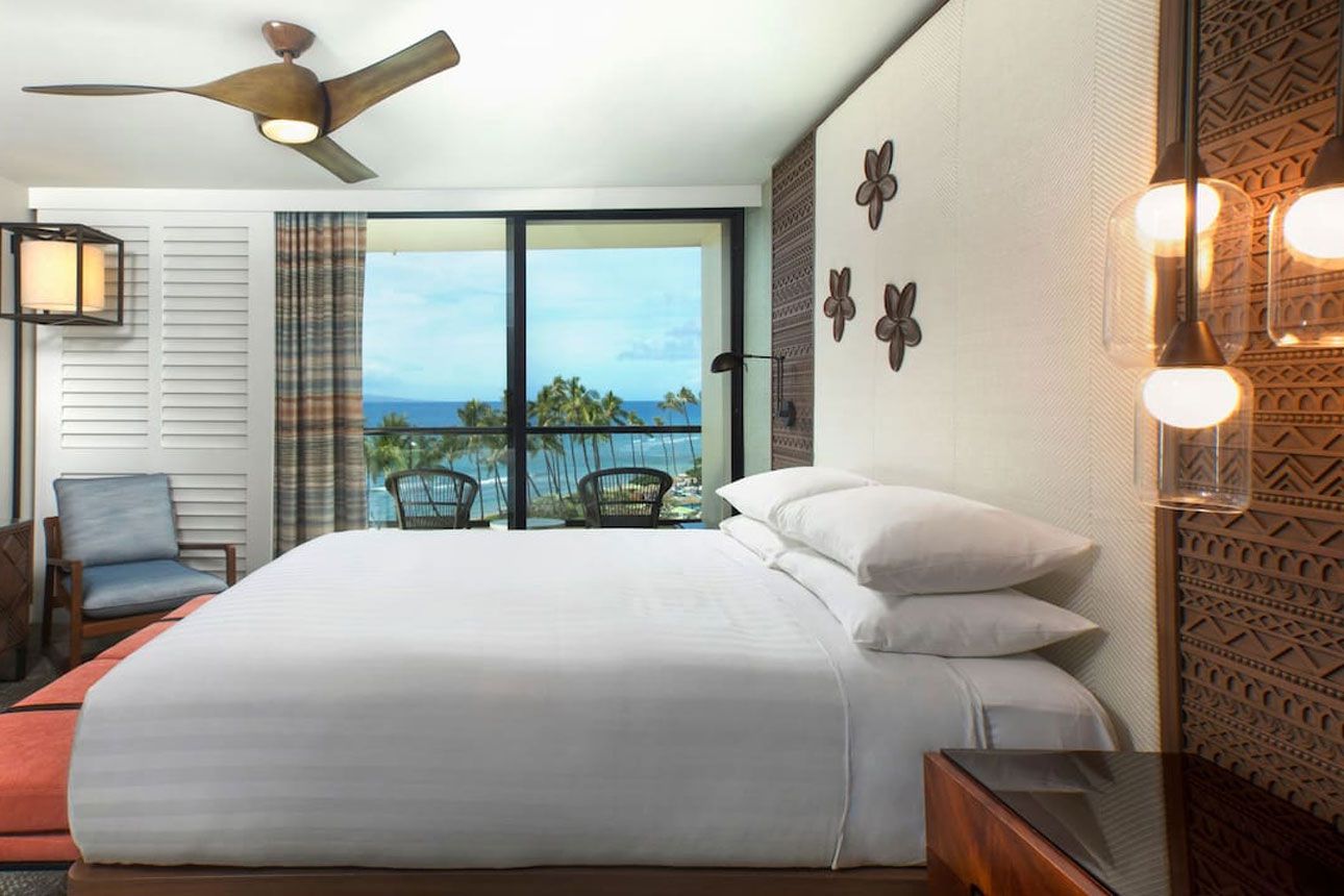 Deluxe Ocean Suite - bedroom.