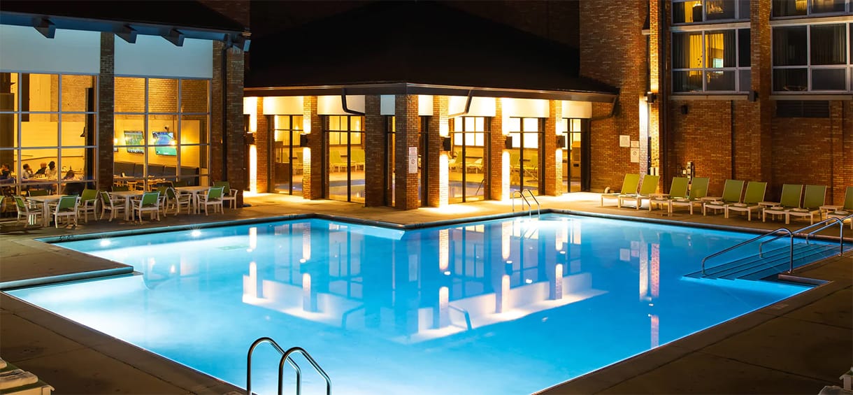 Illinois All-Inclusive Resorts pool.