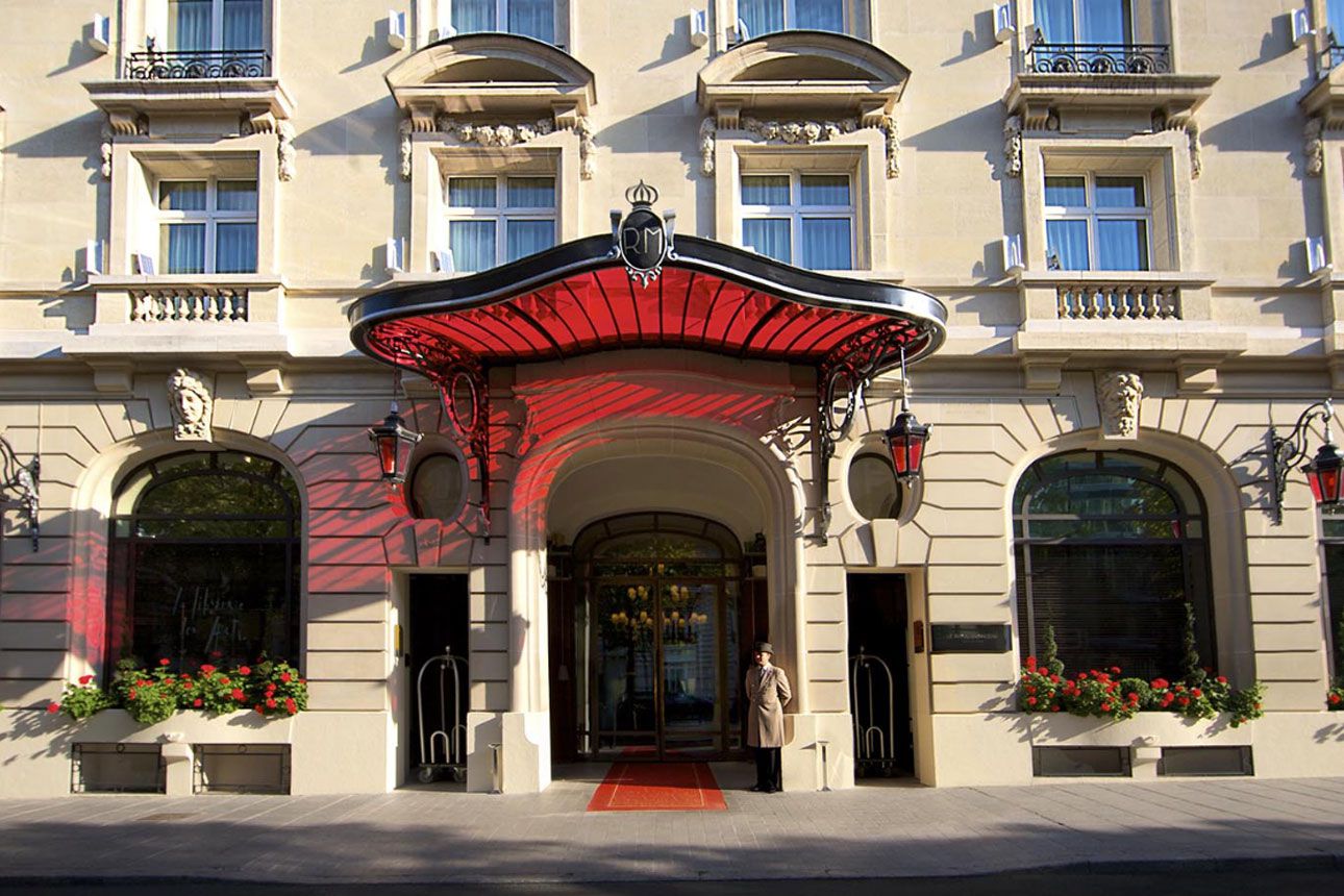 Le Royal Monceau Hotel Raffles Paris facade.