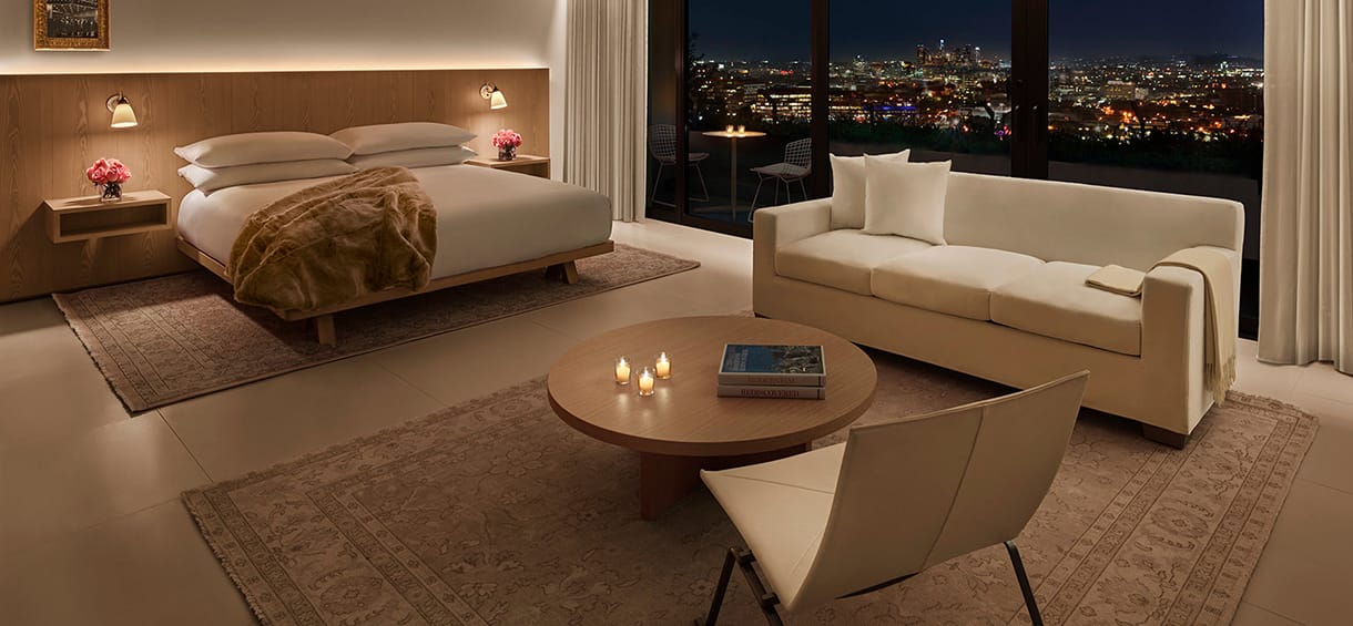 Los Angeles Hotels With Balcony.