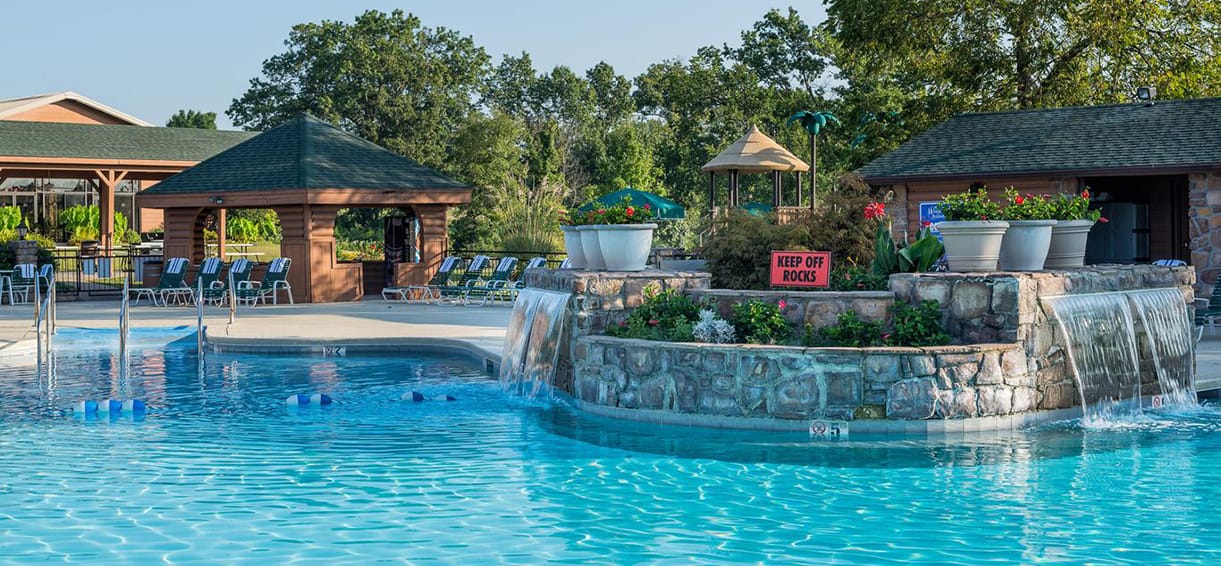 Missouri All-Inclusive Resorts pool.