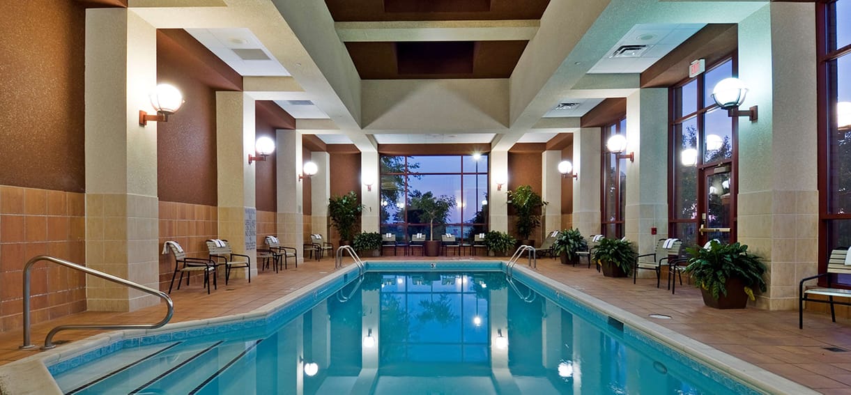Best Hotels In Lexington pool.