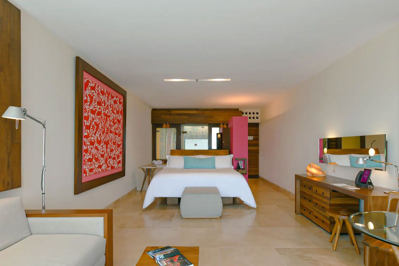 Ocean View Suite - bedroom..